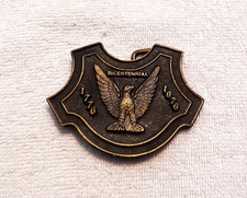 CLASSIC BELT BUCKLE BICENTENNIAL 1776 - 1976 AMERICAN EAGLE GOLD TONE BB15