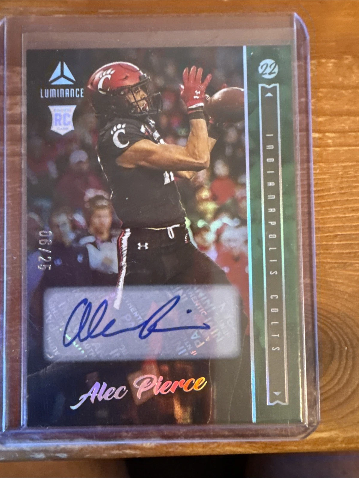 Alec Pierce Panini Luminance #124 Autograph-Green