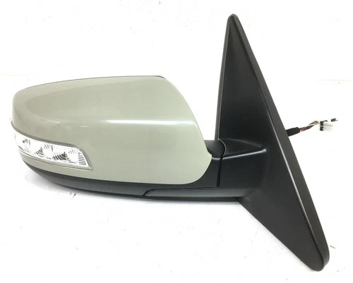 OEM Kia Sorento Right Passenger Side Exterior Mirror 87620-1U050