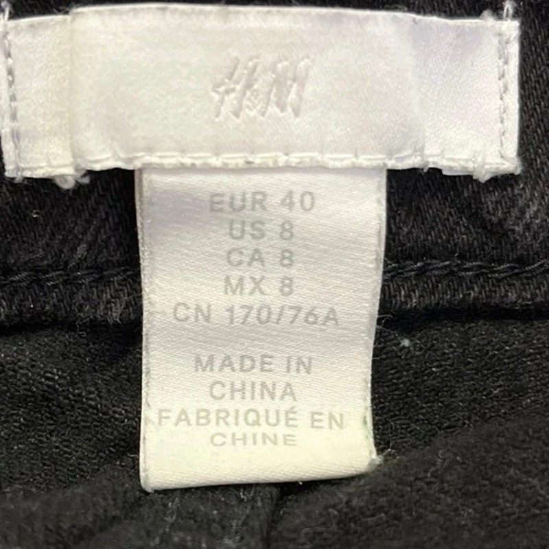 Pantalones de mezclilla rectos de tiro alto lisos negros para mujer H&M talla 8 Foto 3 de 4