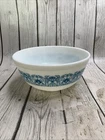 vintage PYREX Mixing Bowl Blue Horizon #33 1/2 qt Cinderella Ovenware