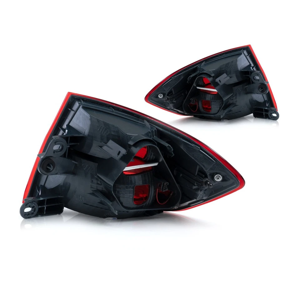 For BMW M3 2015 Tail Light Driver and Passenger Side Pair | Lens & Housing CAPA - Image 2 of 4
