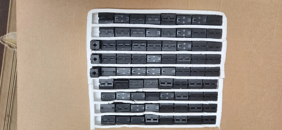 Ferrite Cores Cable Clips 5mm Square Type RFI EMI Noise Filter For Video 75Pcs - Image 2 of 4