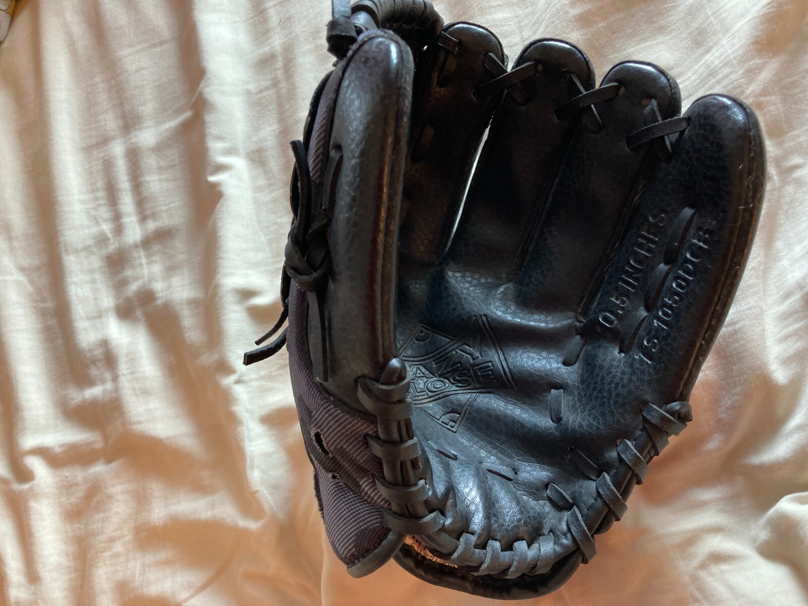 Adidas Black Camo RHT Easy Close 10.5" TS105DCB Little League Glove eBay