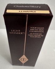 Charlotte Tilbury LIGHT WONDER DREAM SKIN FOU...