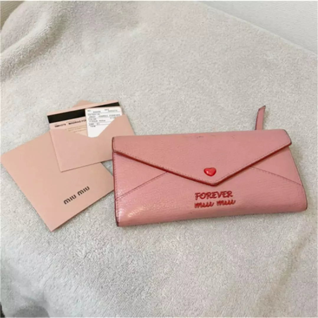 Miu miu wallet deals