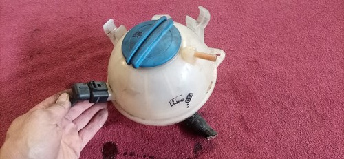 Ausgleichsbehälter Kühlwasserbehälter 1K0121407A G12 Audi A3 8P1 2003