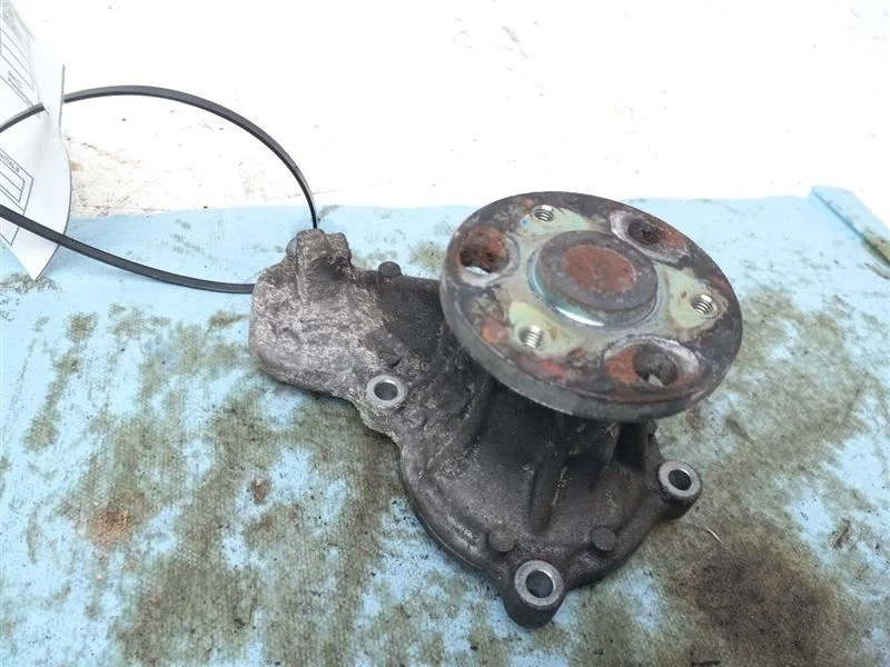 Bomba de agua Honda Civic 2012-2015 Foto 2 de 4