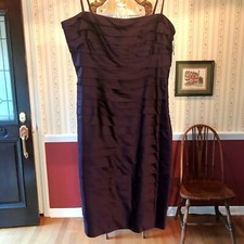 NWT Calvin Klein Dress Formal Plum Purple Knee Length Ruched Fitted New Size 10
