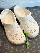 crocs floral cut out