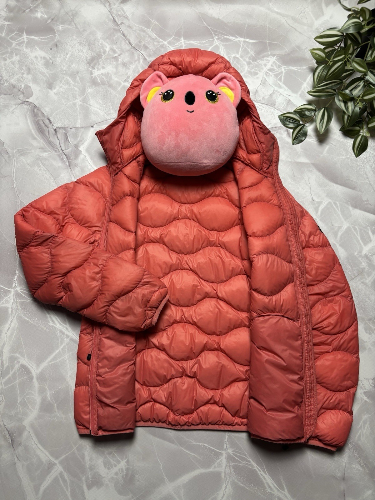 Peak Performance Helium Down Hooded Jacket Outdoo… - image 8