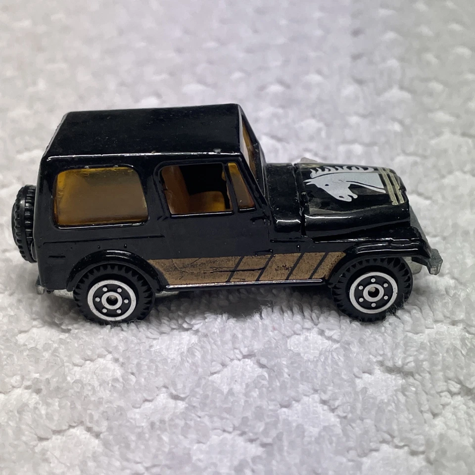 Vintage Yatming Die Cast Toy Car Jeep CJ-7 No 1803 Bronco on Hood Black, Good - Image 3 of 4