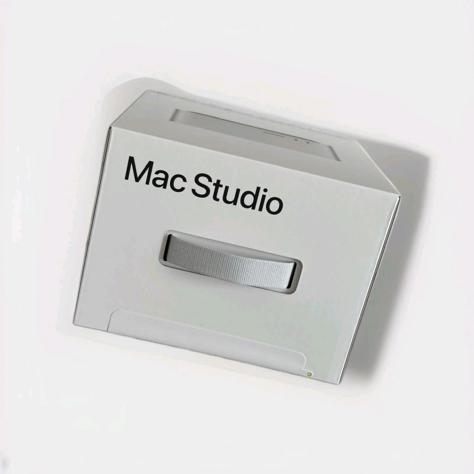 Mac Studio (June 2023) M2 Max - 12-Core - 32 GB RAM RRP £1500 - Apple Warranty - Image 4 of 4