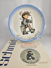 1977 Hummel Mother’s Day Plate Moonlight Return Schmid W Germany