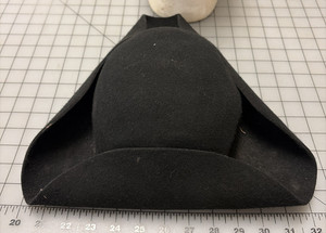 Repro 18th Century / Rev War Black Wool Man's Tricorn, SZ L, #104
