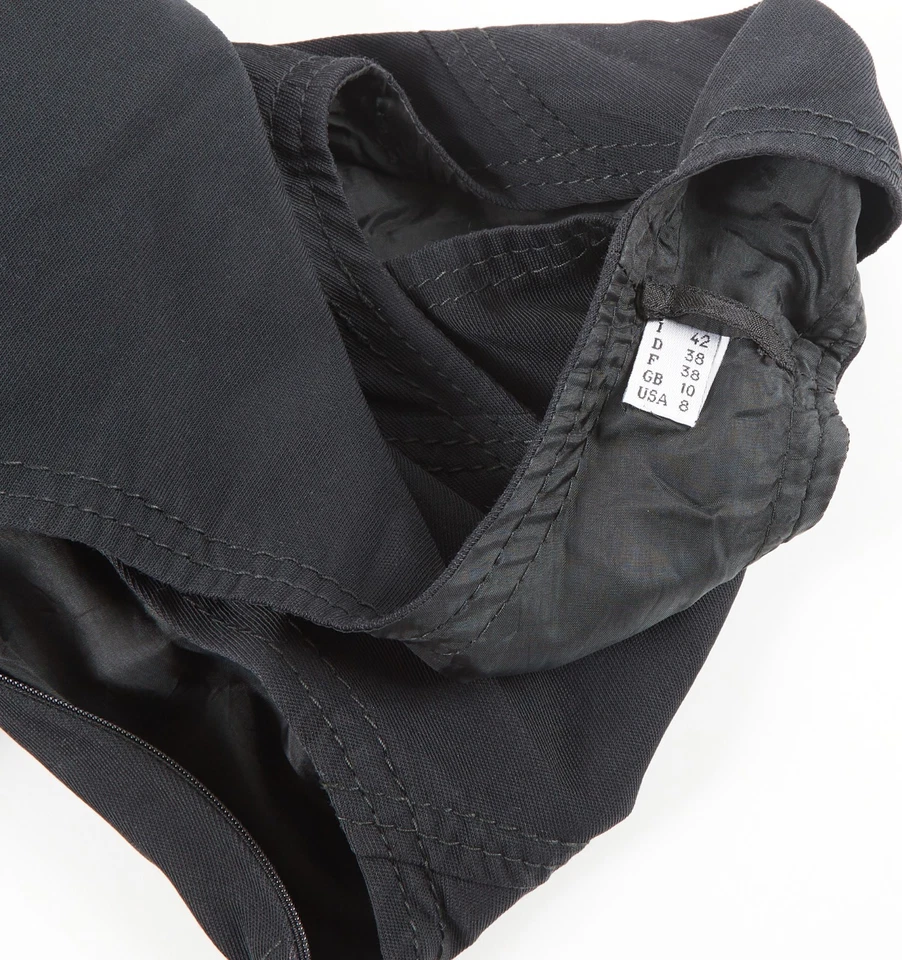 Mini Vestido Moschino Barato y Chic Negro Talla 8 Con Cinturón Fiesta de Vacaciones Foto 4 de 4