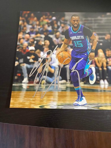 Kemba Walker Charlotte Hornets Autographed Signed NBA 11x14 Photo Gtp Ip. Hot - Picture 2 of 2