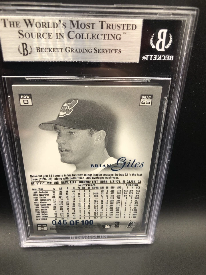 Tarjeta de novato 1997 Flair Showcase fila 0 legado #65 Brian Giles SP #/100 BGS 8,5 + Foto 2 de 2
