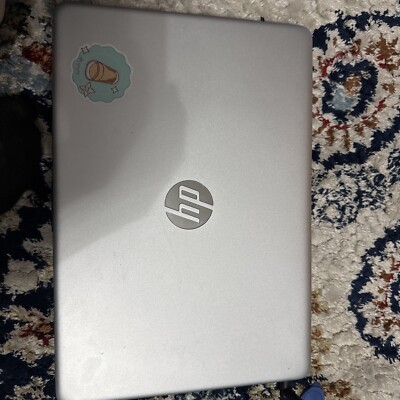 HP 14-cm0012nr 14'' (32 GB, AMD E2 9000e, 1.50 GHz, 4 GB) Laptop - Natural Silver