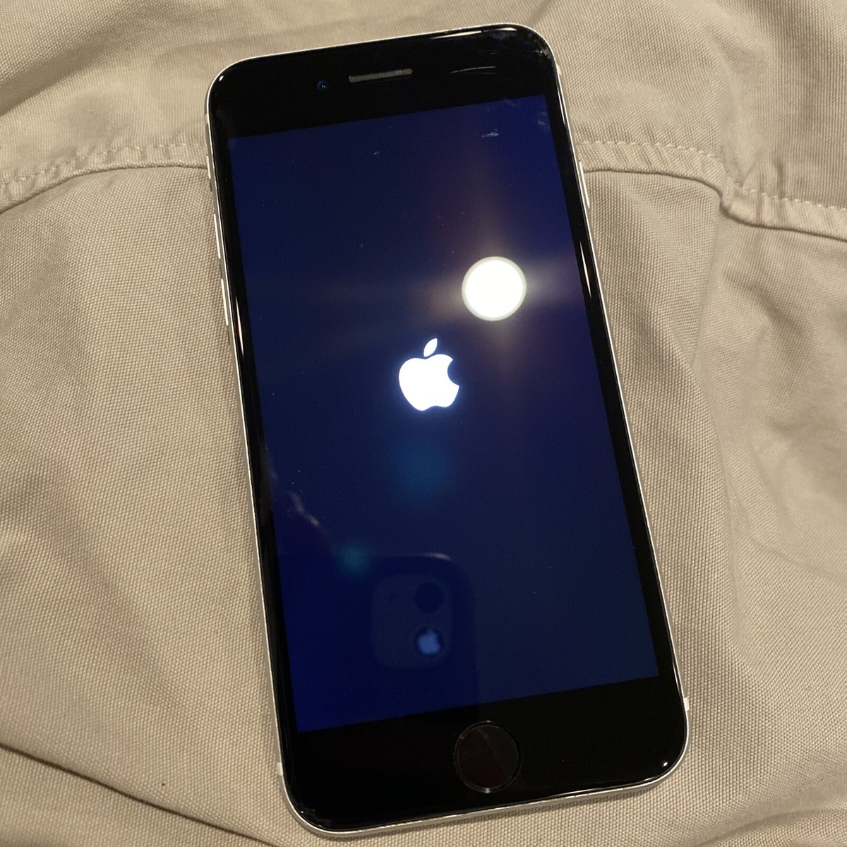 iPhone - iPhoneSE2 64GB 　ケンケン SALE * Apple iPhone SE 2nd Gen. - 64GB - White (Cricket