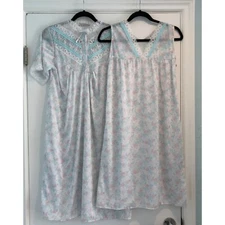Vg Danni Nightgown Housecoat Pignoir Set Size Small Lace Short Sleeve USA Robe