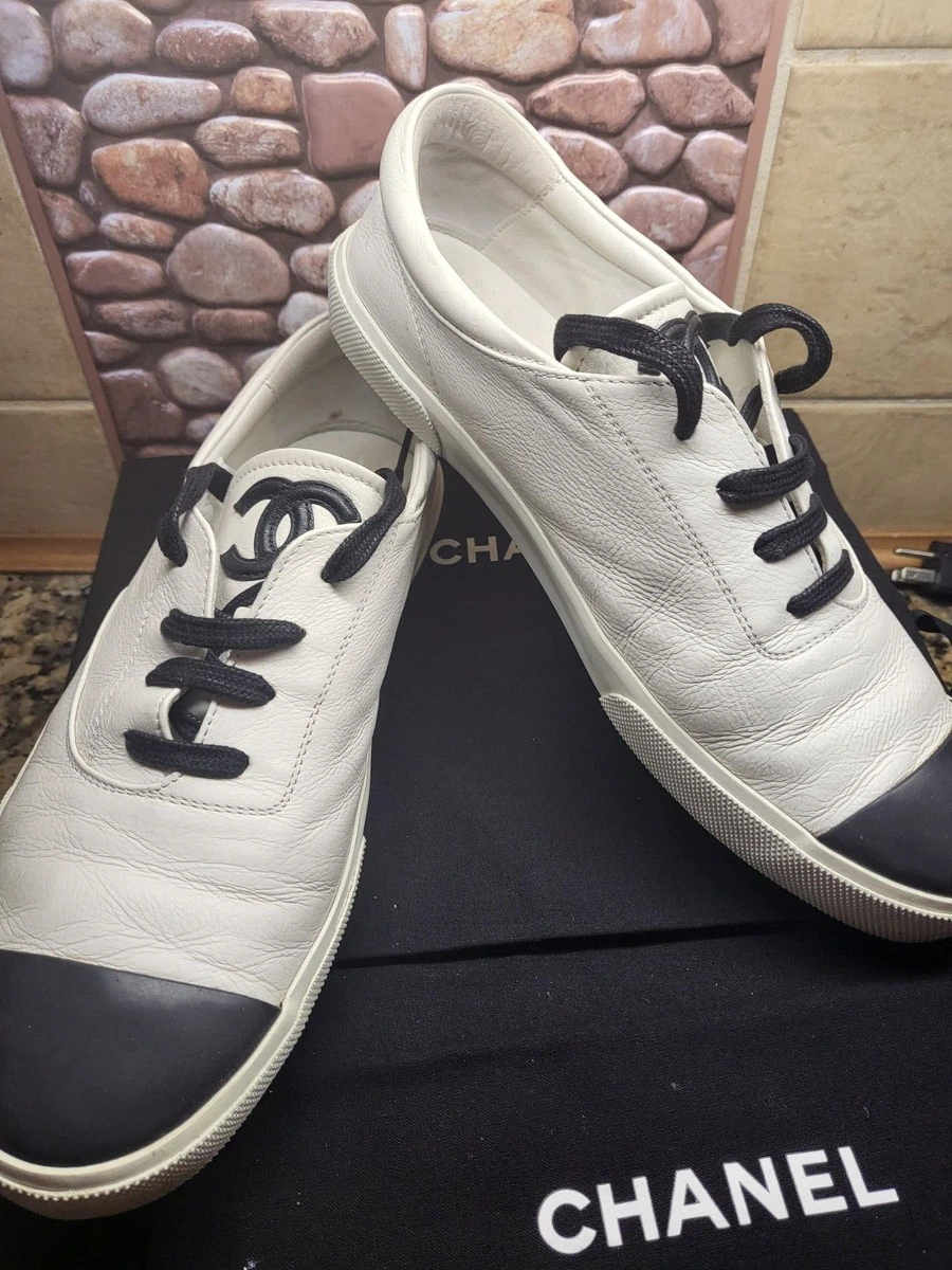 Authentic,CHANEL women sneakers,size 9,5 ;10,leather,white and black