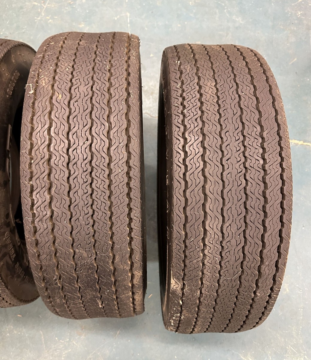 VINTAGE Tires Good Year Polyglas GT F-70 14 H-70 14 MoPar VINTAGE Tires Good Year Polyglas GT F-70 14 H-70 14 MoPar