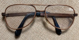 pilot frame eyeglasses