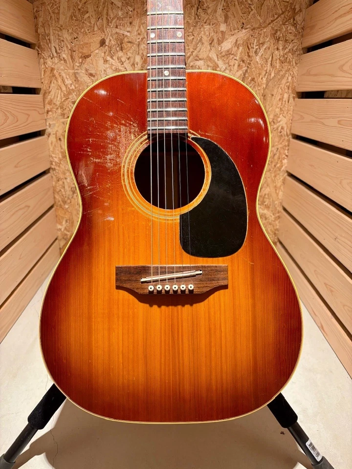 Gibson LG-2 1969 Foto 2 de 4