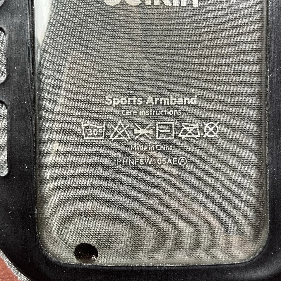 OEM Belkin Universal Armband For Smartphones 5.5" iPhone 8 Plus/7Plus/6 Plus - Image 3 of 4