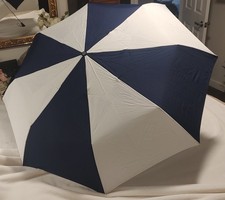 TOTES UMBRELLA MADE FOR 2 BLUE WHITE 53 IN COVERAGE AUTO OPEN CLOSE NWT