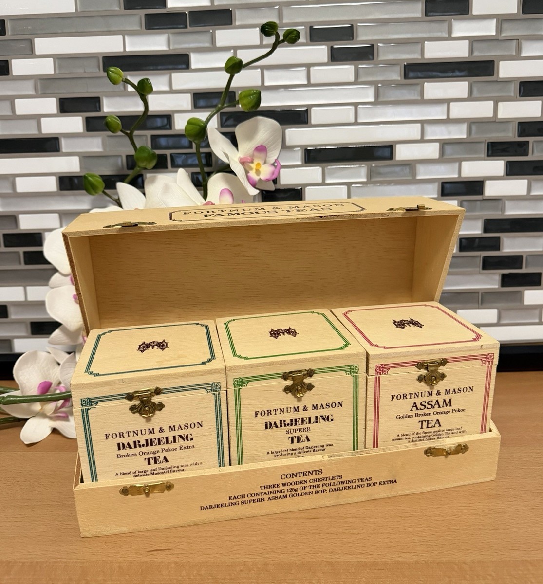 Fortnum & Mason Famous Teas Wooden Box With Assam Darjeeling