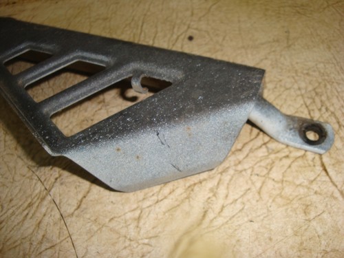 02 01 2002? 00? PROTECTOR CUBIERTA TANQUE DE ACEITE YAMAHA BLASTER 200 - Imagen 5 de 5