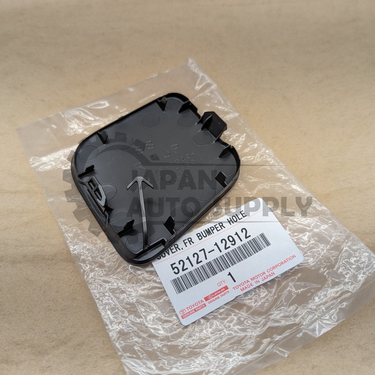 GENUINE TOYOTA 16-18 COROLLA iM PASSENGER FRONT TOW EYE CAP COVER
