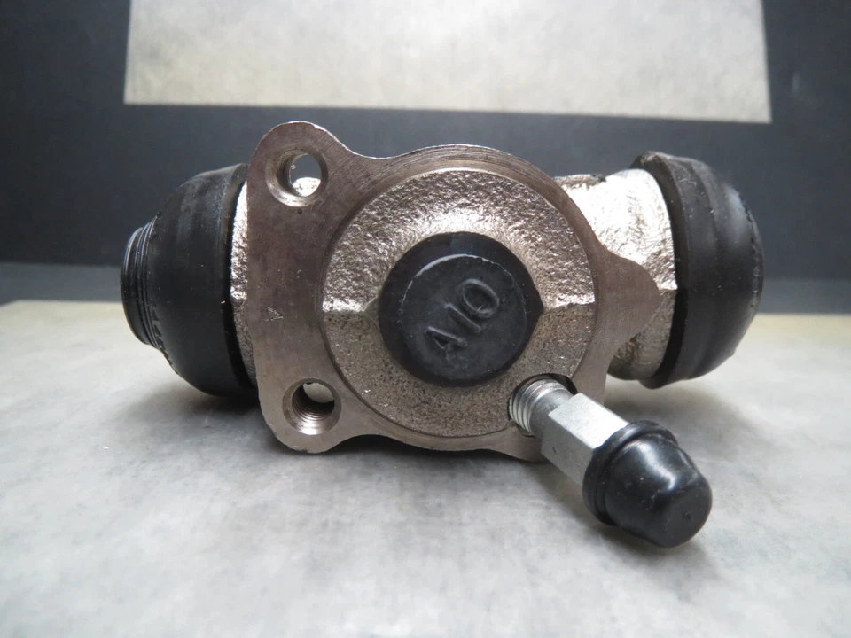 Rear Left Wheel Cylinder for 92-96 Toyota Camry AISIN Made in Japan Ships Fast! - Image 4 of 4