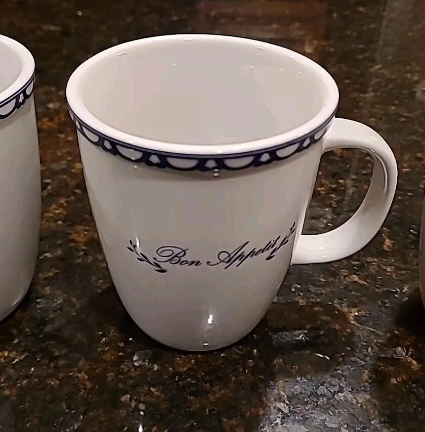 CONJUNTO DE 4 Canecas Target Home Porcelana BON APPETIT Branco com Acentos Azuis 11 oz - Imagem 4 de 4