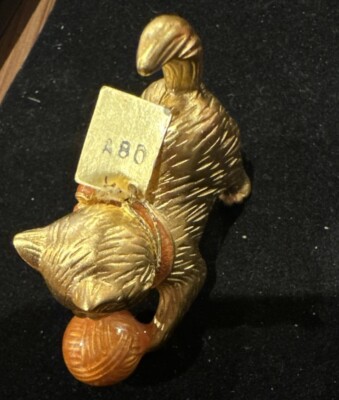 ESTEE LAUDER 練香水 solid perfume キトゥンコンパクト Vintage Delightful Kitten Solid Perfume Compact Estee Lauder must