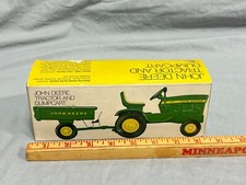 John Deere 140 Lawn Tractor W/cart Ice Cream Box Set 1:16 Ertl Old Original!