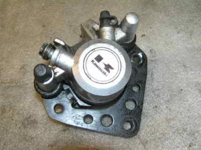KAWASAKI GPZ 1000RX Bremszange vorne rechts rhs front brakecaliper - Bild 1 von 2