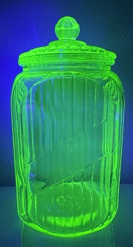 Depression Hocking 1930’s Uranium Vaseline GLOW Glass Lg Canister With Lid 8½"