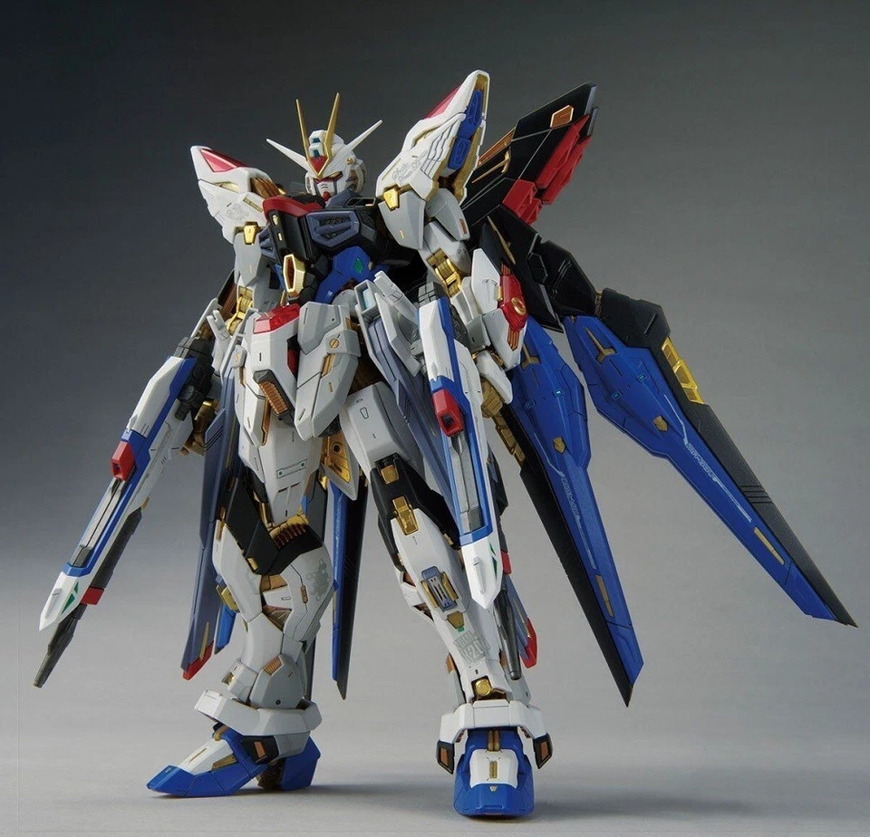 Kit modelo Bandai Hobby Gundam Seed Destiny Strike Freedom MGEX 1/100 vendedor EUA - Imagem 2 de 4