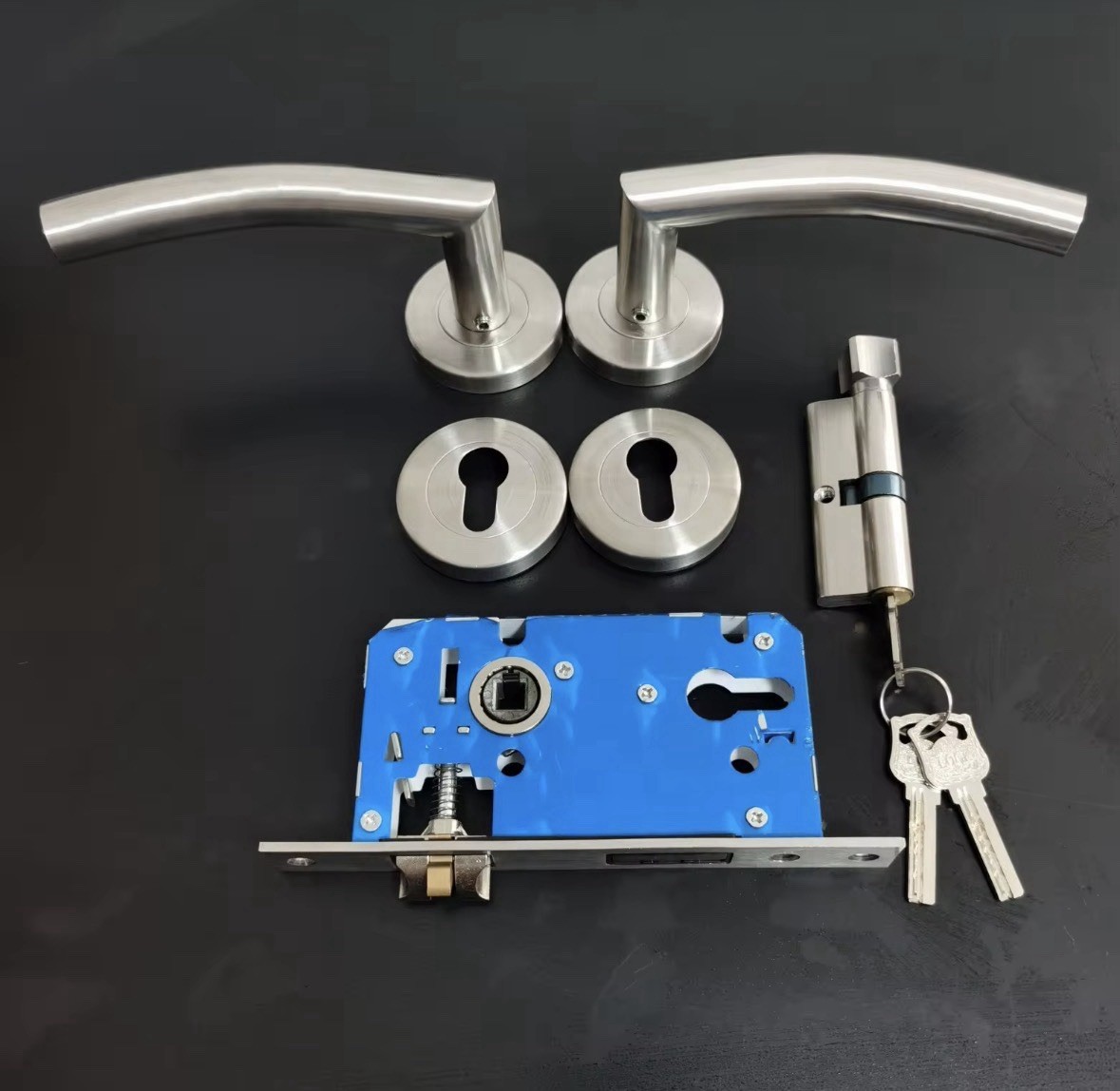 Kit poignée de porte en acier inoxydable avec cylindre 3 clés