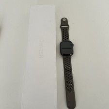 Apple Watch Series 7 45mm Titanium Cellular