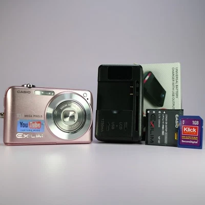 Appareil Photo Numérique Casio Exilim EX-Z600 - 6.0 MP - Argenté - Avec Carte SD 2Go