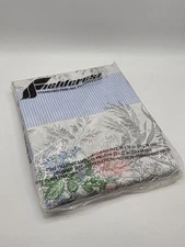 Vintage Fieldcrest Standard Size Pillowcases Poly/Cotton Floral Pattern NEW