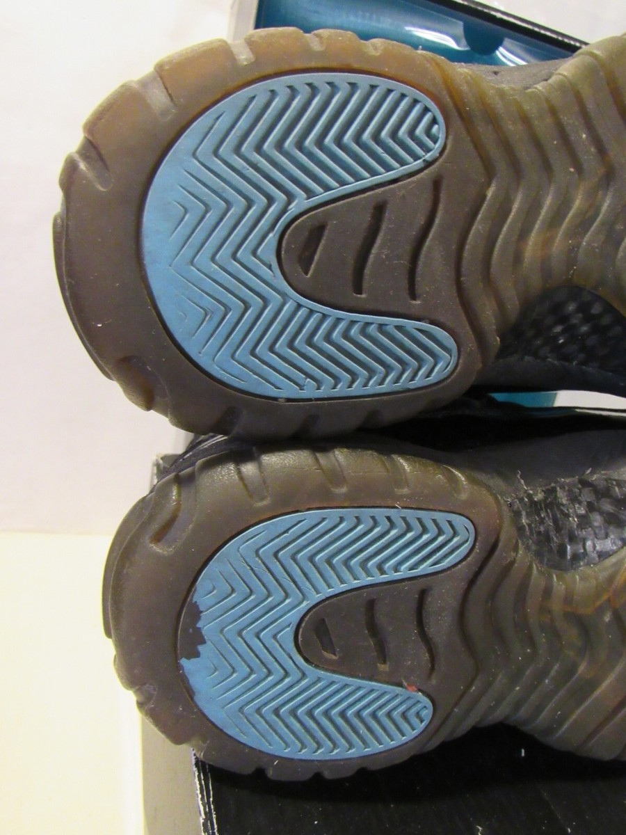air jordan 11 gamma blue fake vs real