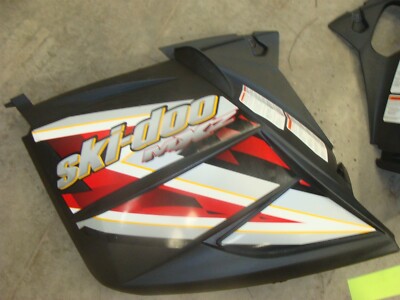 2005 04 03 SKI-DOO 500ss 600 MXZ REV right left side covers doors