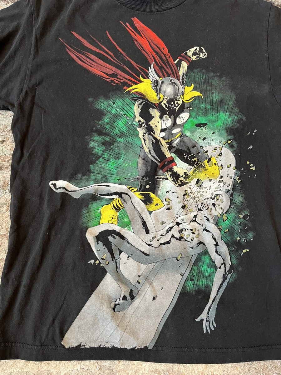 MARVEL vintage 2007 Zombie Thor vs Silver Surfer T-SHIRT MARVEL vintage 2007 Zombie Thor vs Silver Surfer T-SHIRT