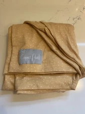 Copper Pearl 5-in-1 Multi-use Car Seat & Nursing Cover Yellow Dots 