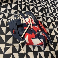 Franklin 22864 8  Kids Baseball Glove Right Handed Thrower Dura Bond Lacing